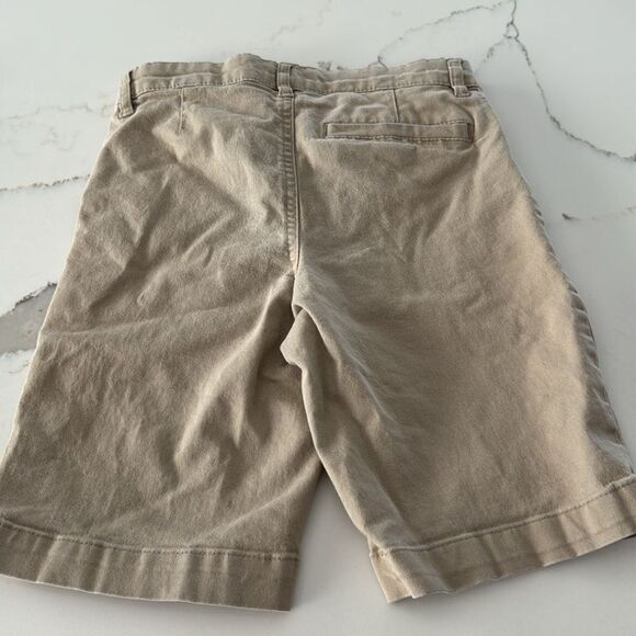 Bundle! Old Navy Uniform Tan Shorts. Size 8. - Picture 3 of 7